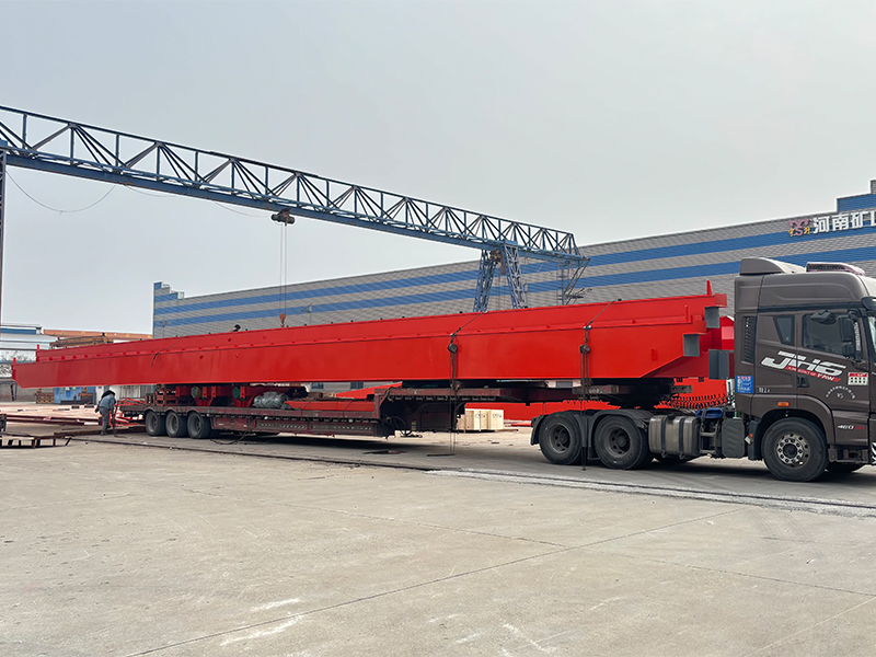 葫蘆雙梁、電動單梁 LH5t-30.34m LD5t-30.34m 制作完成 裝車發(fā)出